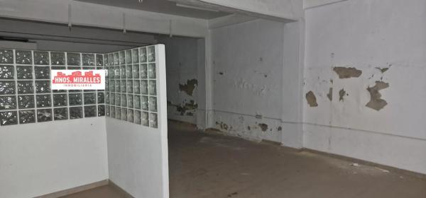 Terreno en Barrio Reina Victoria-Miguel Hernández