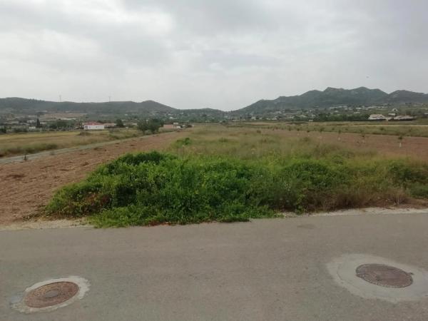 Terreno en Hondón de los Frailes