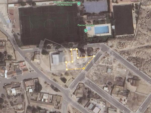 Terreno en Los Montesinos