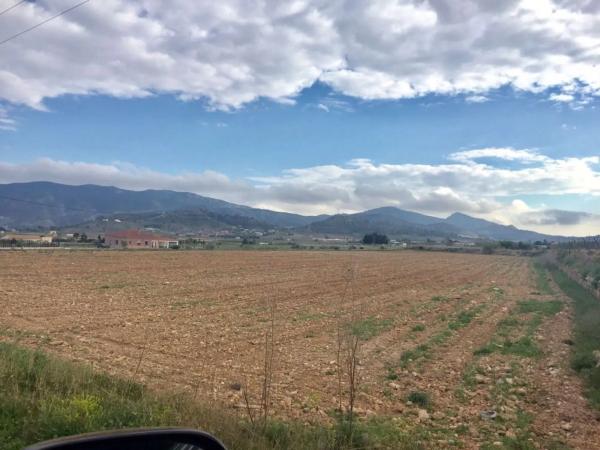 Terreno en Hondón de las Nieves