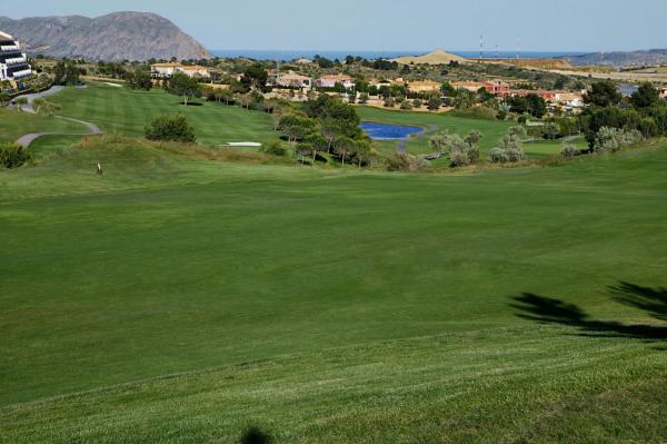 Terreno en calle Piramides, 42