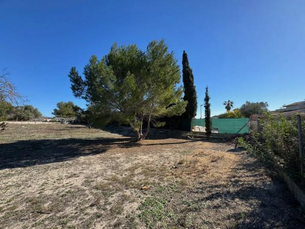 Terreno en calle Lago Aral