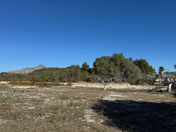 Terreno en calle Lago Aral