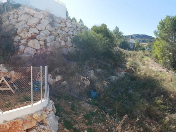 Terreno en calle Maia, 15