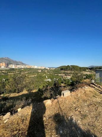Terreno en Guadalest