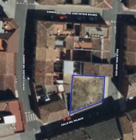 Terreno en calle Palacio, 6