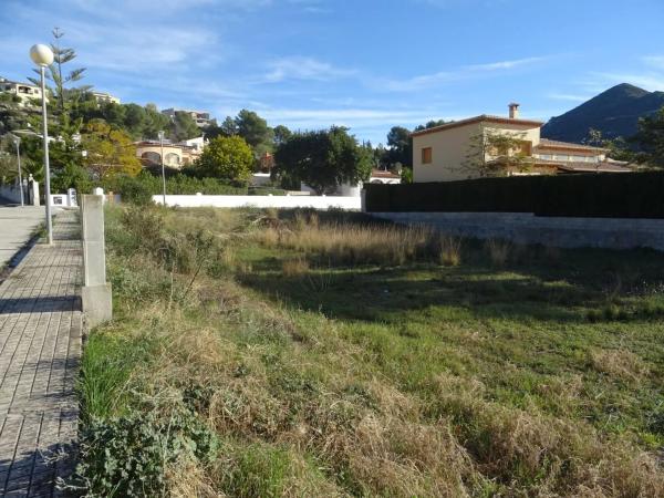 Terreno en Alcalalí