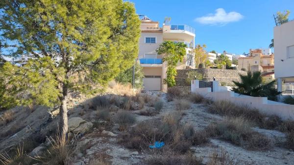 Terreno en avenida d'Europa, 141