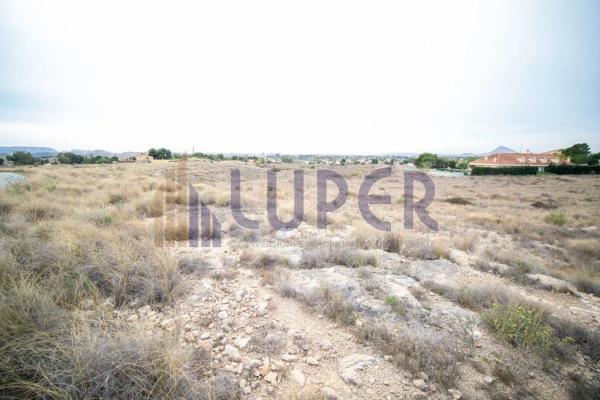 Terreno en Los Girasoles