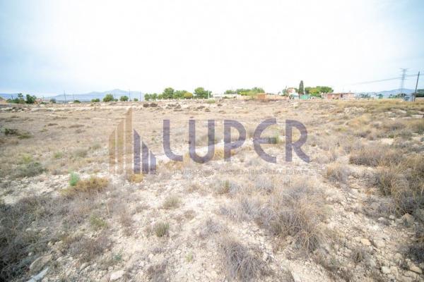 Terreno en Los Girasoles