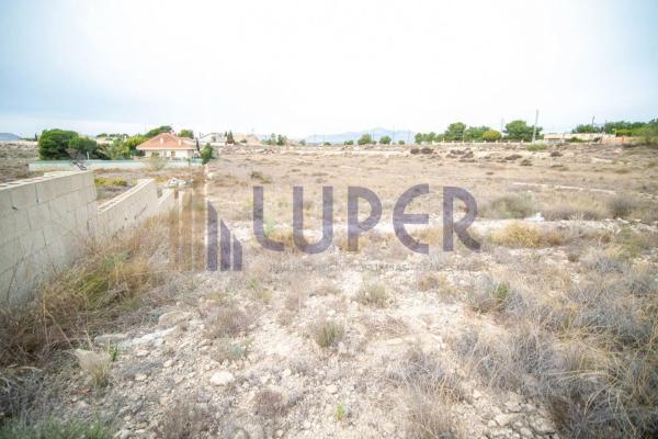 Terreno en Los Girasoles