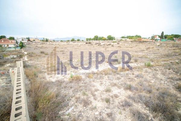 Terreno en Los Girasoles