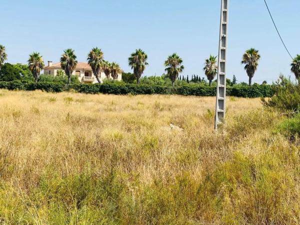 Terreno en Maitino-Perleta