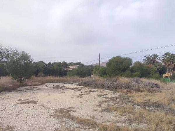 Terreno en calle Serrania Rebolledo