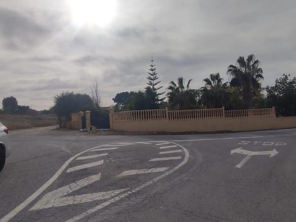 Terreno en calle Arenal