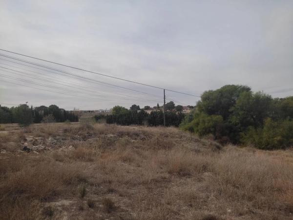 Terreno en calle Arenal