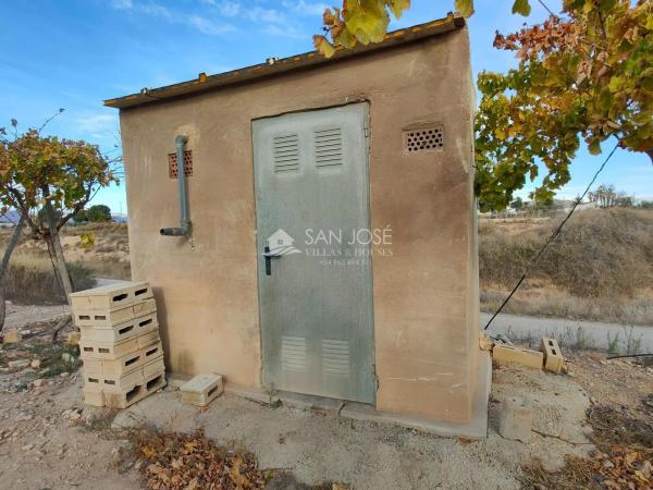 Terreno en Pedanías Oeste