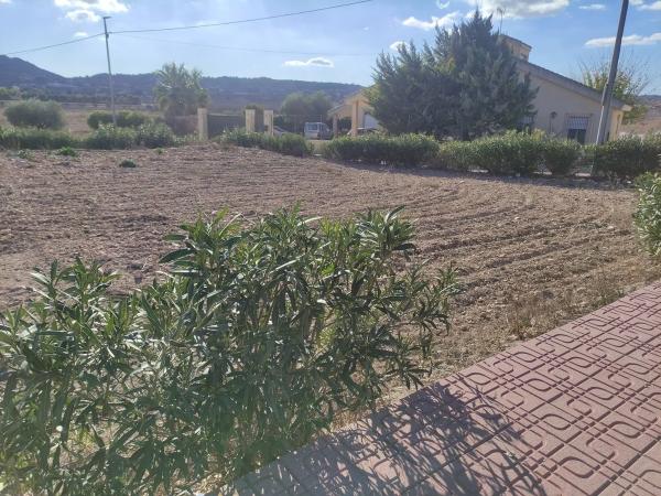 Terreno en avenida Barbarroja, 7