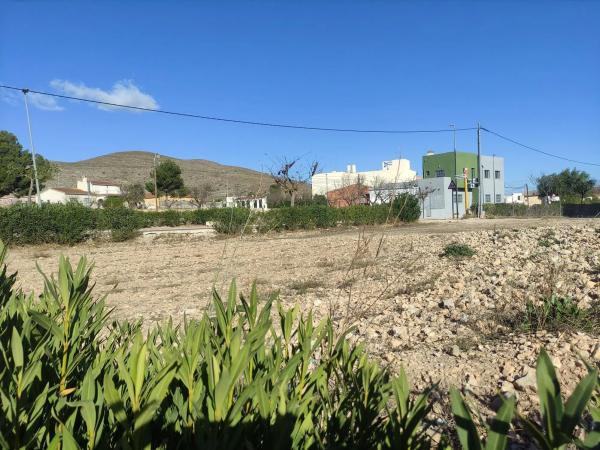 Terreno en avenida Barbarroja, 7