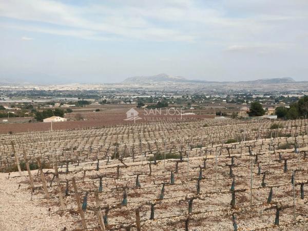 Terreno en Pedanías Oeste