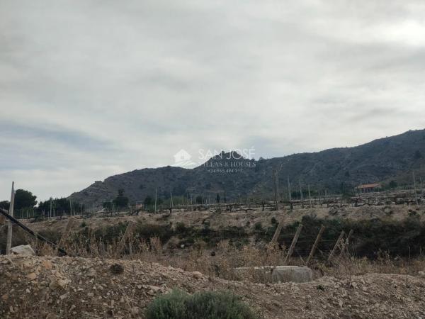 Terreno en Pedanías Oeste