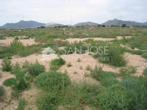 Terreno en Pedanías Oeste