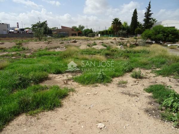Terreno en Barrio El Castillo