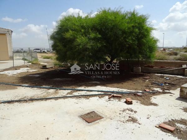 Terreno en Barrio El Castillo
