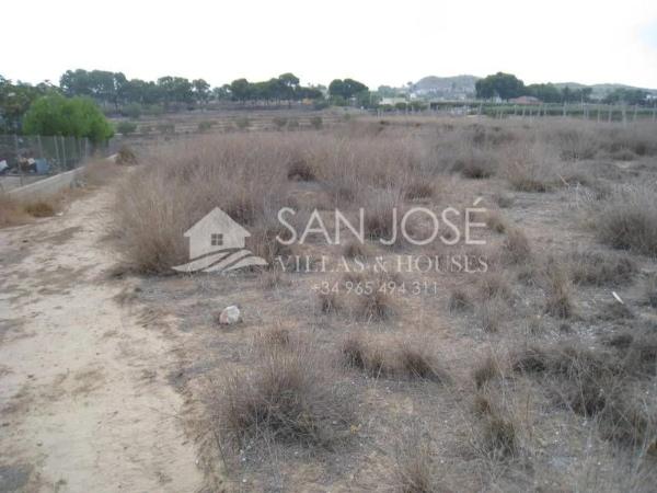 Terreno en Pedanías Oeste