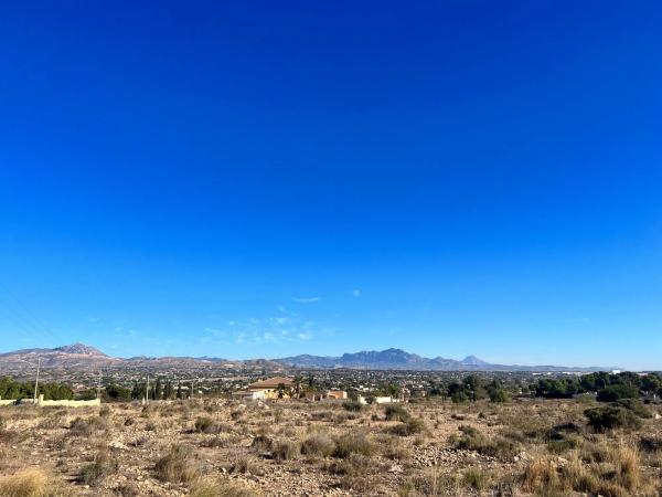 Terreno en C. lo Sogorb s/n