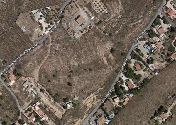 Terreno en C. lo Sogorb s/n