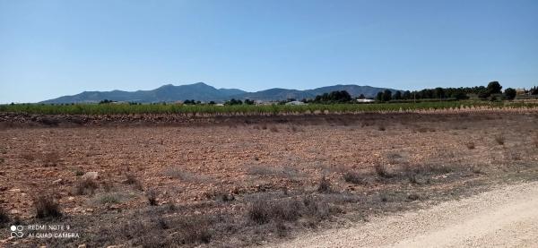 Terreno en via sense nom s/n