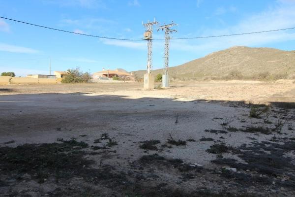 Terreno en Hondón de los Frailes