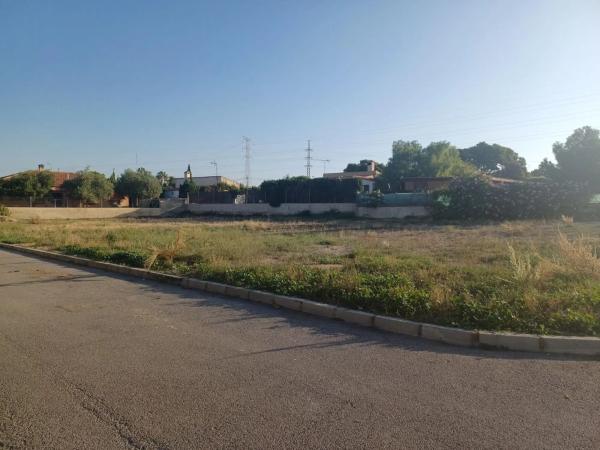 Terreno en calle de Agost