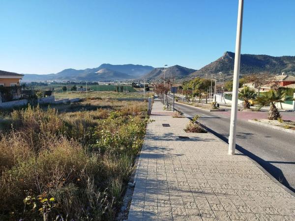 Terreno en calle Aitana, 12