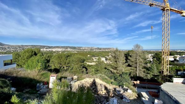 Terreno en calle Sharq Al-Andalus