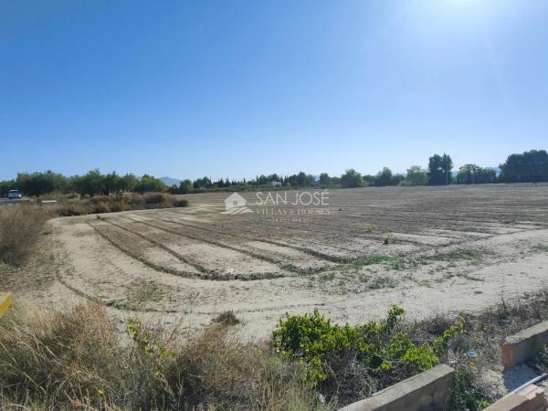 Terreno en Pedanías Este