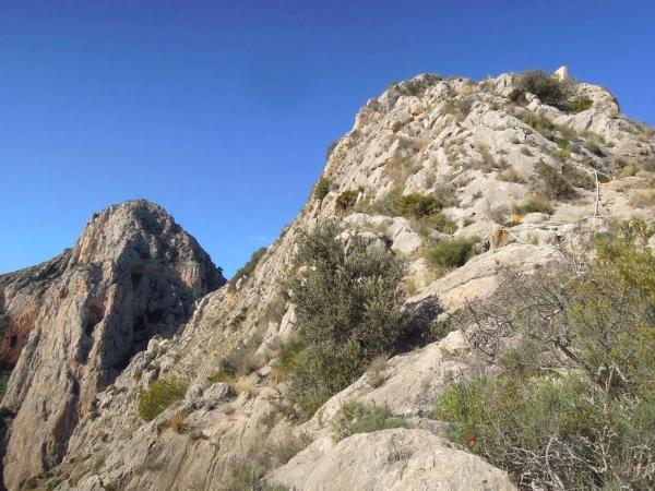 Terreno en calle llevant