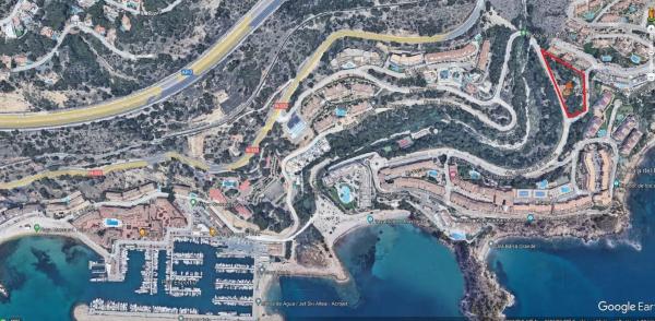 Terreno en calle Llevant, 9