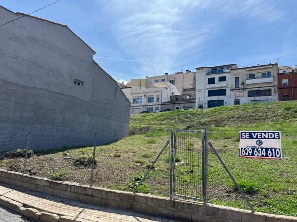 Terreno en calle Alt, 17