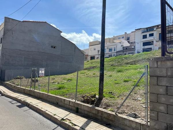 Terreno en calle Alt, 17