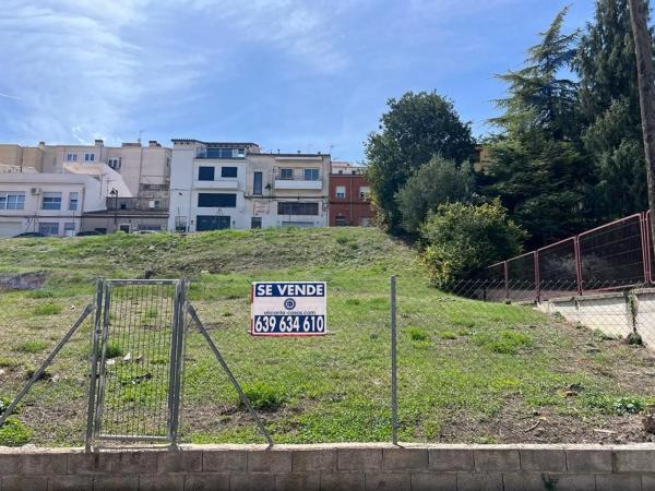 Terreno en calle Alt, 17