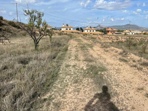 Terreno en calle Cabernet, 27