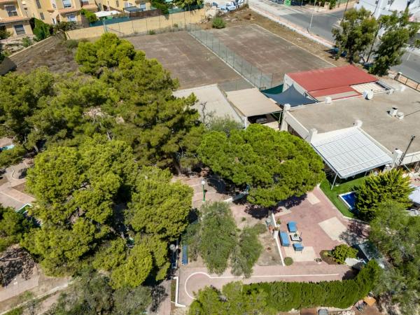 Terreno en calle Benilloba