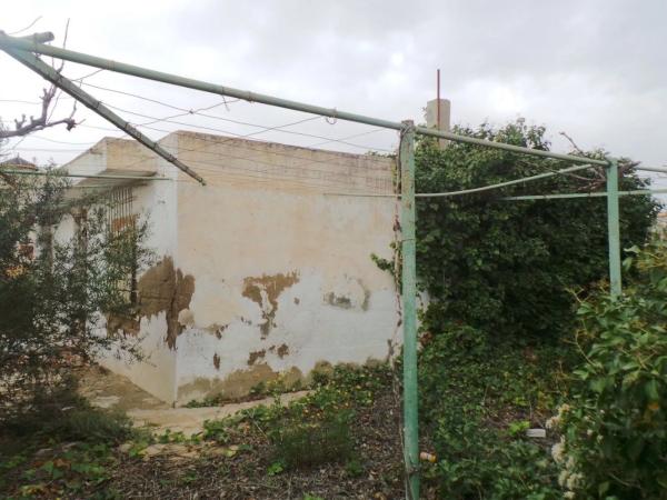 Terreno en calle Carlos Torres, 24