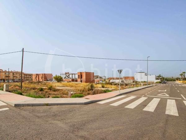 Terreno en Los Montesinos