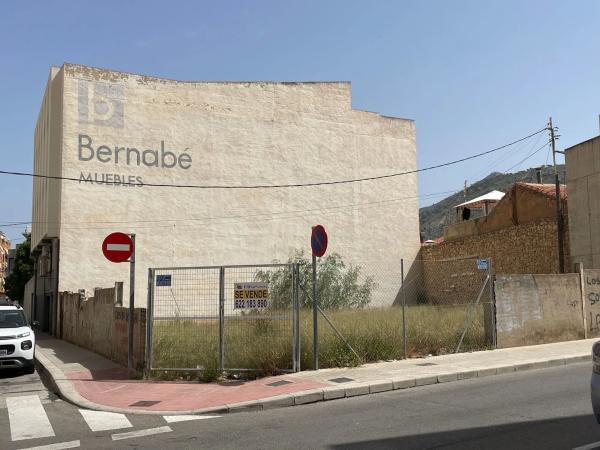 Terreno en calle Virrei Poveda, 5