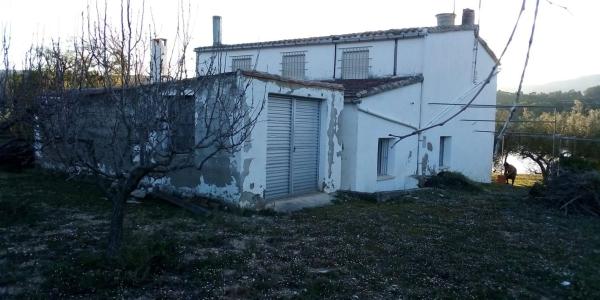 Terreno en calle Planes s/n