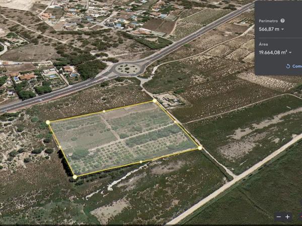 Terreno en via Pista