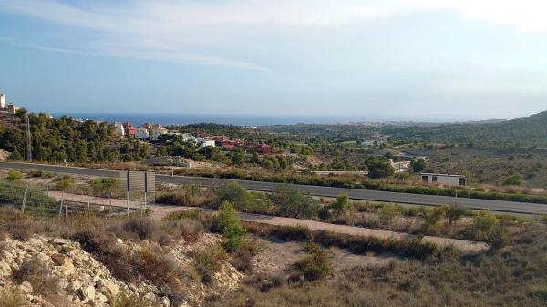 Terreno en plaza Alfarella. Sector 13, 6 m